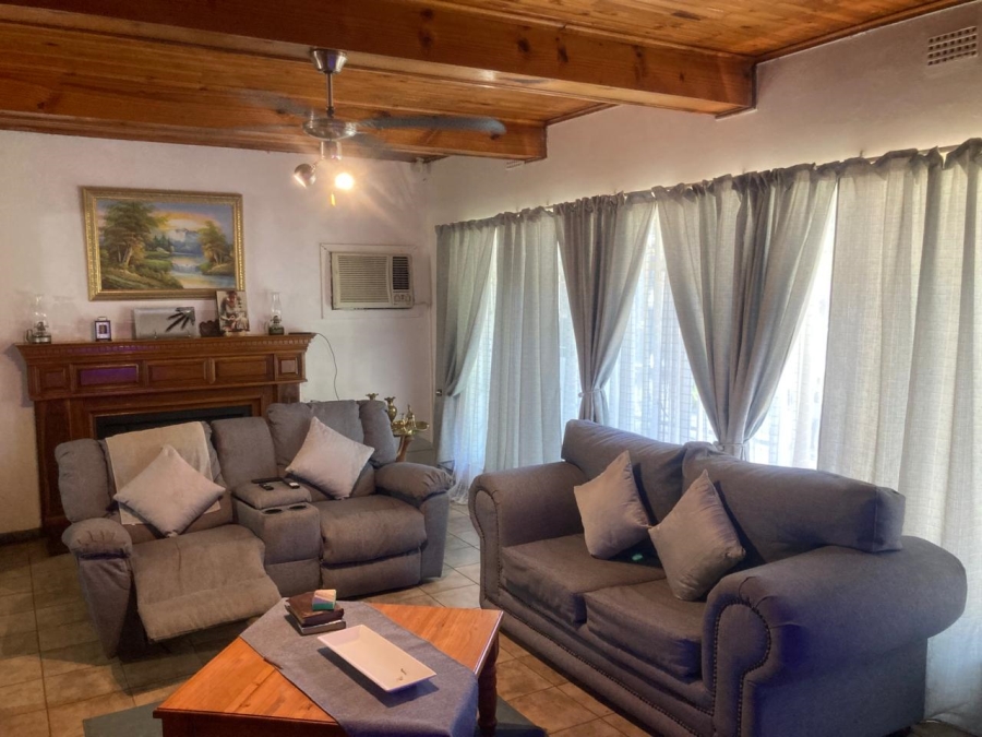 4 Bedroom Property for Sale in Protea Park North West